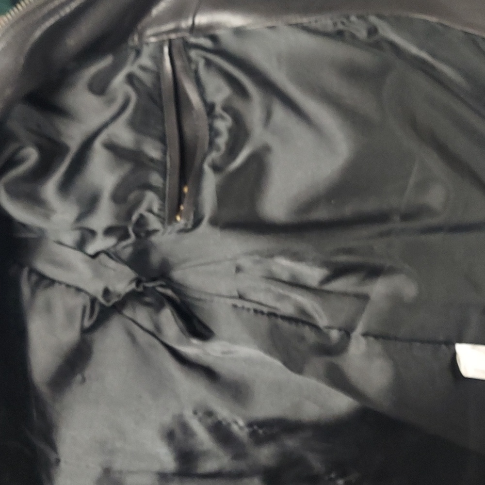 Men's Black Leather Jacket - Picture 4 of 4